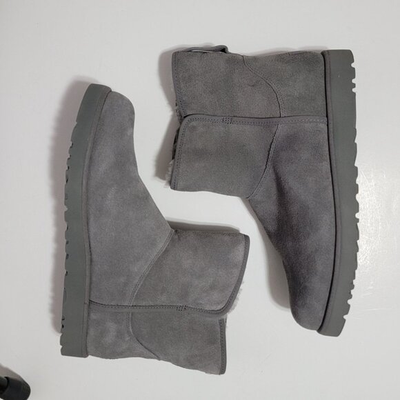 NEW UGG Cory II Classic Boots Womens 11 Cozy Fur Shearling Suede Outdoors - Picture 3 of 9